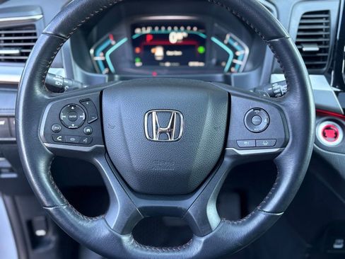 Used 2024 Honda Odyssey Sport image 27