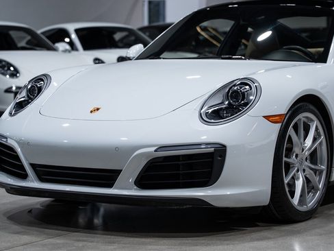 Used 2019 Porsche 911 Carrera 4 AWD/4WD image 62