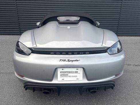 Certified 2021 Porsche 718 Boxster Spyder image 4