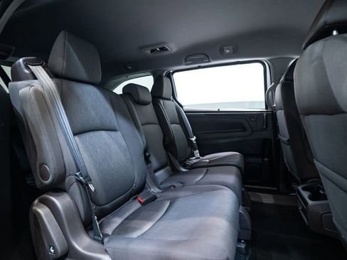 Used 2019 Honda Odyssey EX image 30