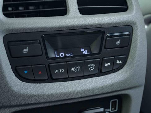 Used 2019 Honda Pilot Touring image 43