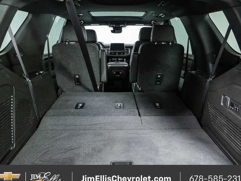 Certified 2023 Chevrolet Tahoe High Country w/ Premium Package 2 AWD/4WD image 33