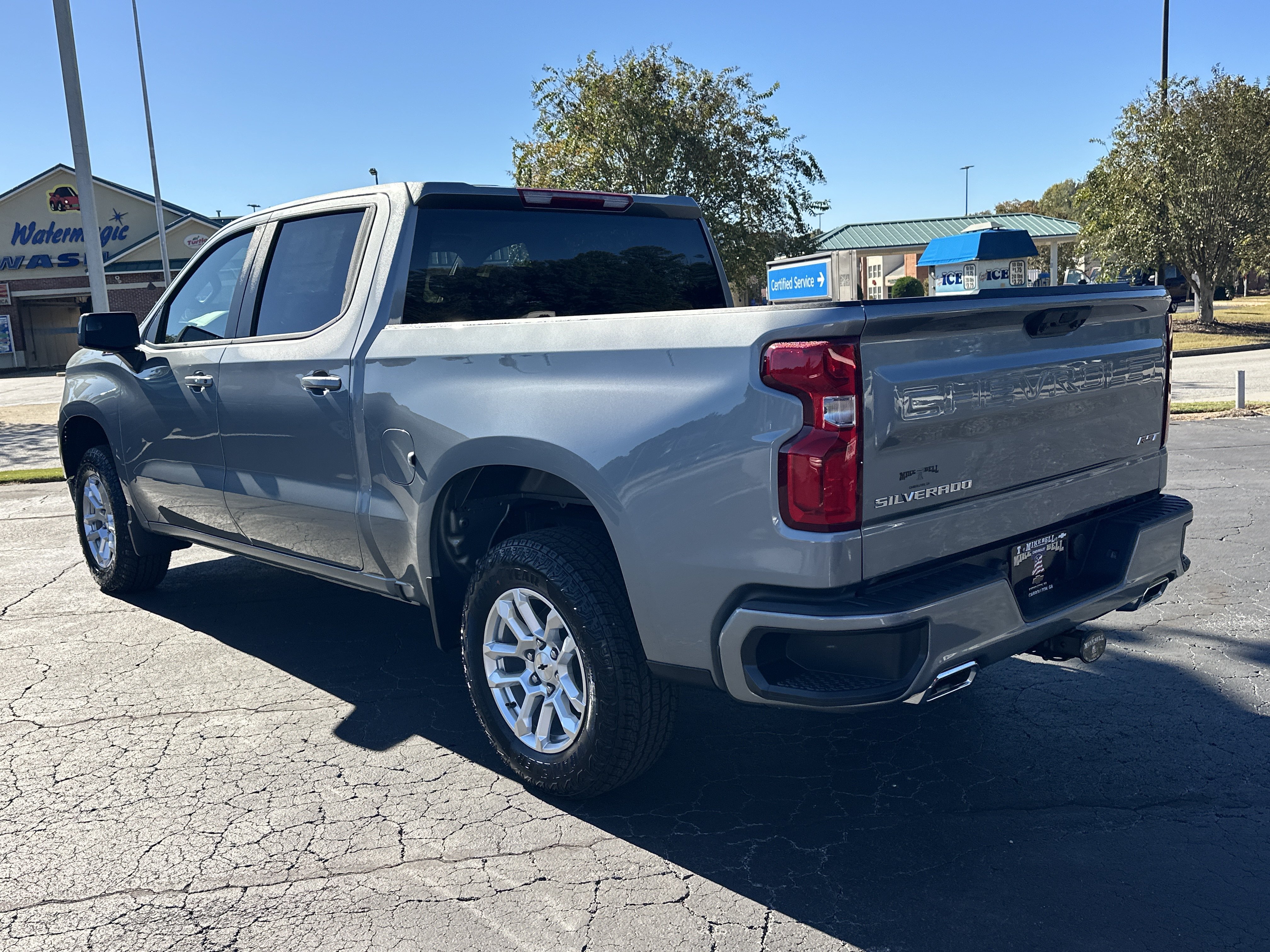 New 2026 Chevrolet Silverado 1500 RST w/ Z71 Off-Road Package AWD/4WD image 7