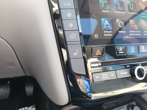 Used 2025 INFINITI QX50 Luxe image 31