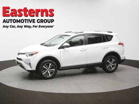Used 2018 Toyota RAV4 XLE AWD/4WD image 60
