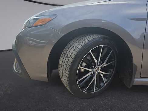 Used 2023 Toyota Camry SE image 41