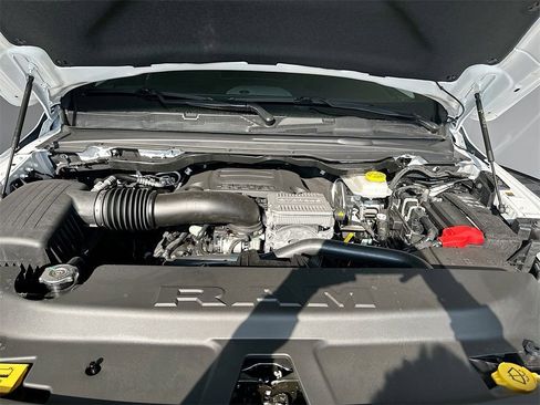 New 2026 RAM 1500 Big Horn AWD/4WD image 6