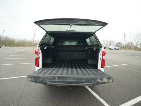 Used 2019 Chevrolet Silverado 1500 LTZ image 17