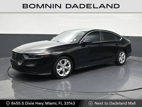 Used 2023 Honda Accord LX image 1