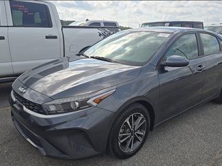 Used 2022 Kia Forte LXS FWD video 1