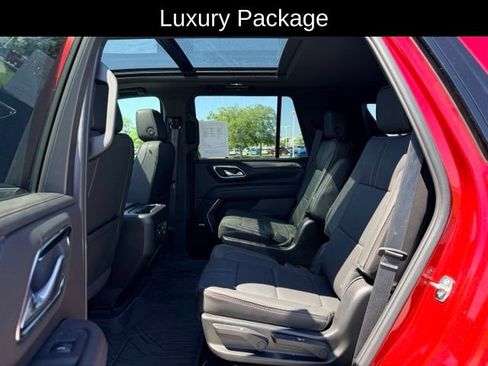 Used 2024 Chevrolet Tahoe RST w/ Luxury Package AWD/4WD image 9