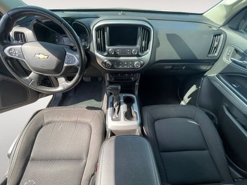 Used 2019 Chevrolet Colorado LT w/ LT Convenience Package RWD image 10