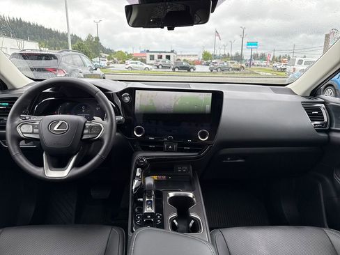 Used 2024 Lexus NX 350 AWD w/ Vision Package image 22