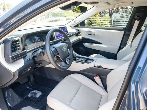 Certified 2026 Toyota Crown w/ Advanced Technology Package AWD/4WD image 16
