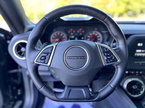 Used 2018 Chevrolet Camaro LT image 28