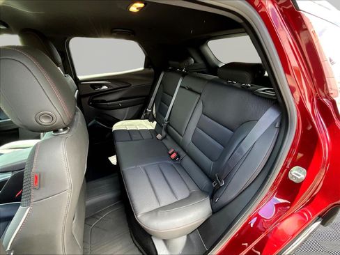 Used 2023 Chevrolet TrailBlazer RS AWD/4WD image 20