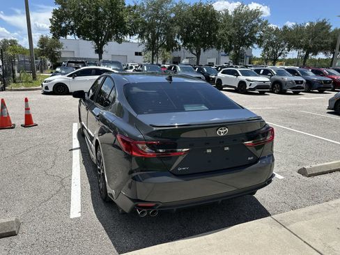 Used 2026 Toyota Camry SE w/ Convenience Package FWD image 6