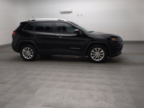 Used 2021 Jeep Cherokee Latitude FWD image 11