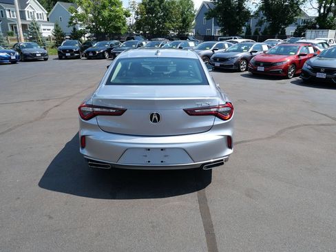 Used 2021 Acura TLX FWD image 4