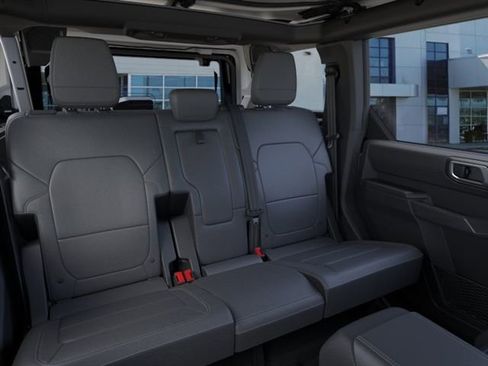 New 2026 Ford Bronco Outer Banks AWD/4WD image 11