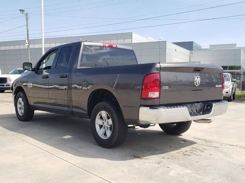 Used 2024 RAM 1500 Classic SLT AWD/4WD image 7