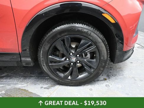 Used 2024 Buick Encore GX Sport Touring image 19