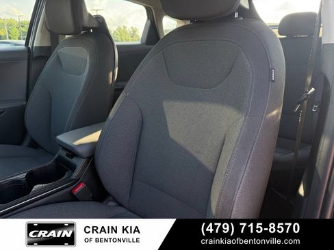 Certified 2025 Kia K4 FWD image 22