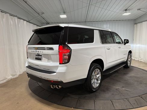 Certified 2023 Chevrolet Suburban Premier image 9