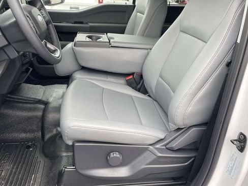 New 2026 Ford F550 4x4 Crew Cab image 4