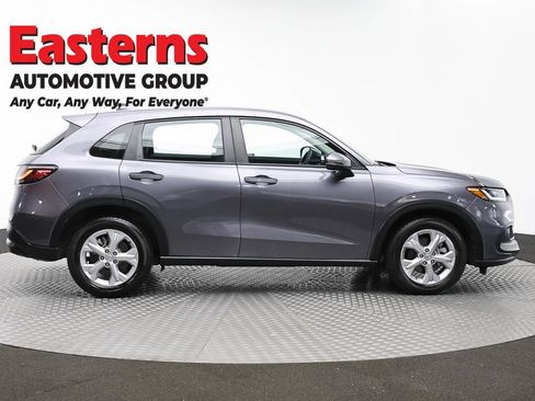 Used 2023 Honda HR-V LX image 4