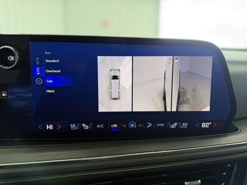 Used 2025 Chevrolet Suburban Premier w/ Sun And Tow Package image 22