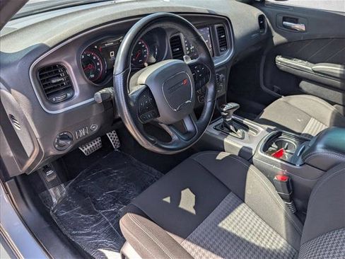 Used 2022 Dodge Charger R/T w/ Blacktop Package RWD image 10