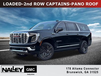 New 2026 GMC Yukon XL Denali w/ Sun & Power Step Package
