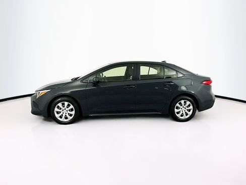 Used 2023 Toyota Corolla LE w/ Carpet Mat Package (TMS) FWD image 4