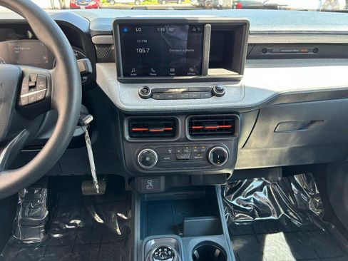 Used 2022 Ford Maverick XLT FWD image 17