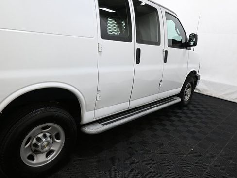Used 2023 Chevrolet Express 2500 w/ Driver Convenience Package image 10
