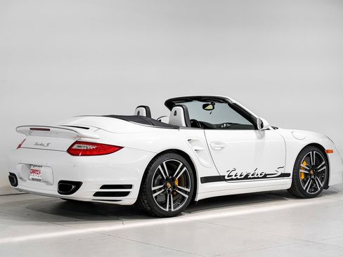 Used 2011 Porsche 911 Turbo S AWD/4WD image 3