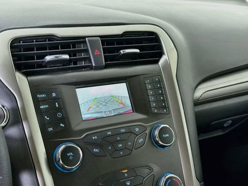 Used 2020 Ford Fusion S FWD image 14