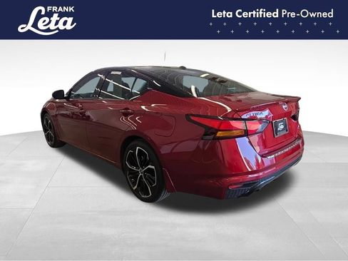 Used 2023 Nissan Altima 2.5 SR w/ SR Premium Package FWD image 4