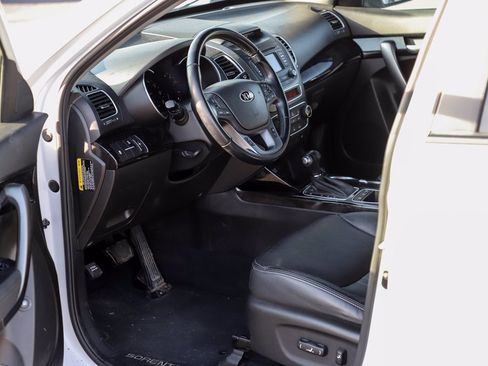Used 2015 Kia Sorento EX AWD/4WD image 3