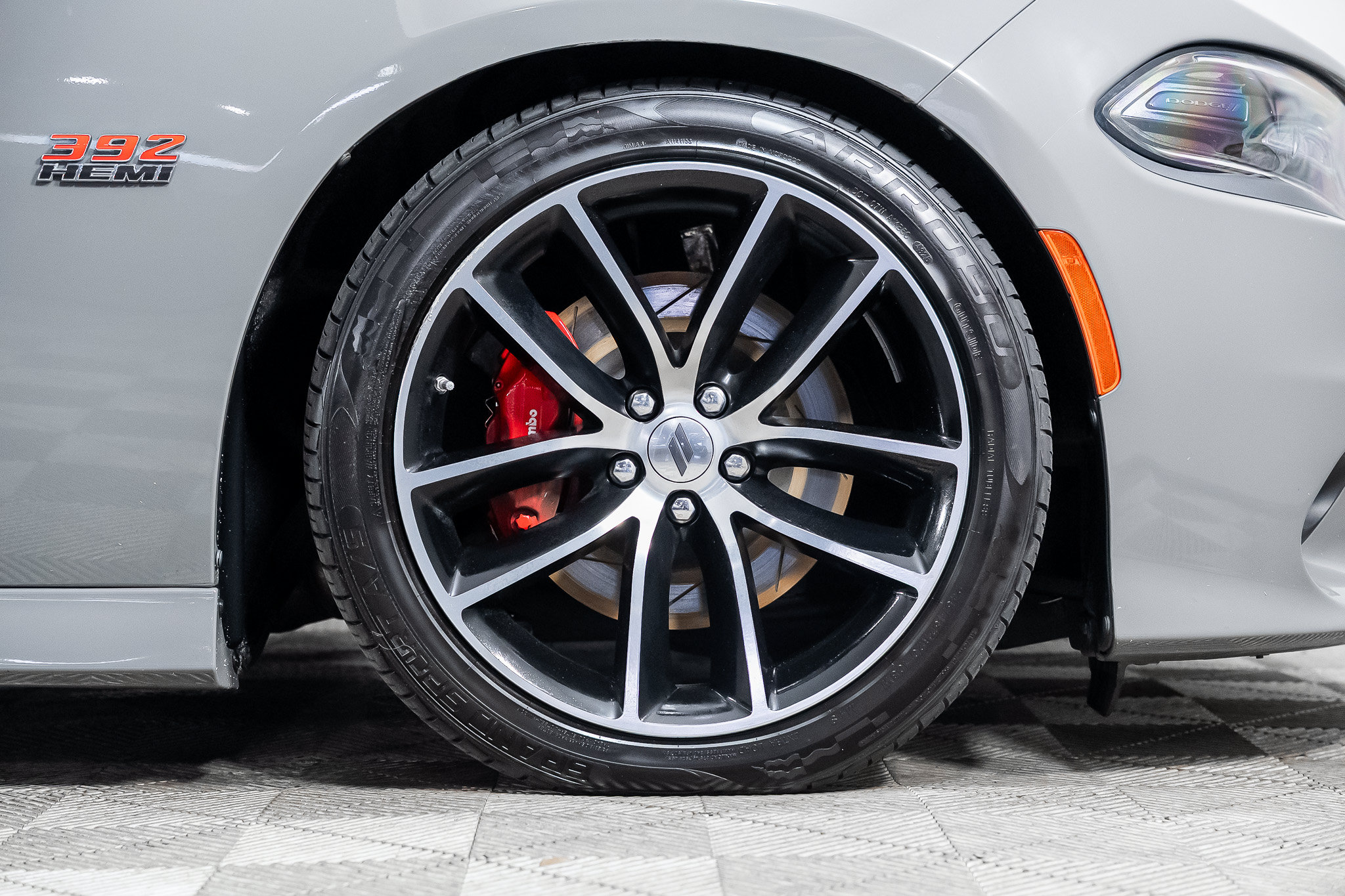 Used 2017 Dodge Charger R/T Scat Pack w/ Driver Confidence Group RWD image 31
