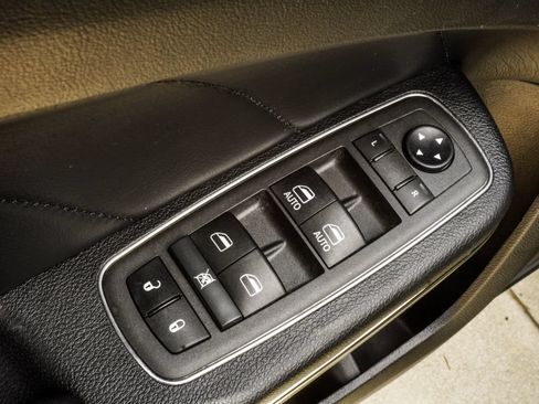 Used 2021 Dodge Charger SRT Hellcat RWD image 39