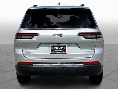 Used 2024 Jeep Grand Cherokee L Laredo image 5