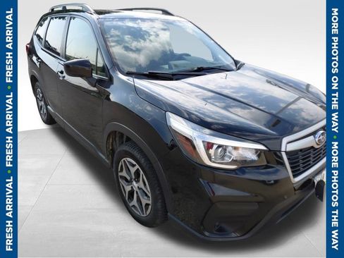 Used 2020 Subaru Forester Premium w/ Popular Package #1 AWD/4WD image 1
