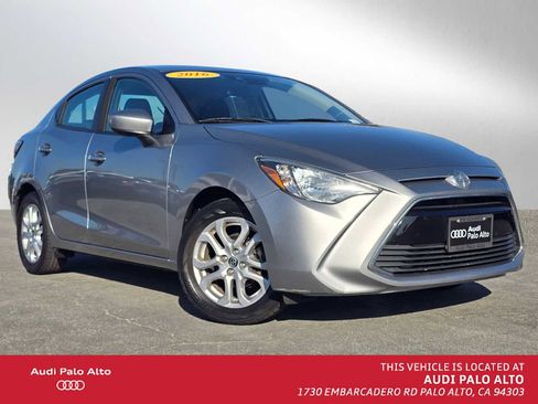Used 2016 Scion iA image 1