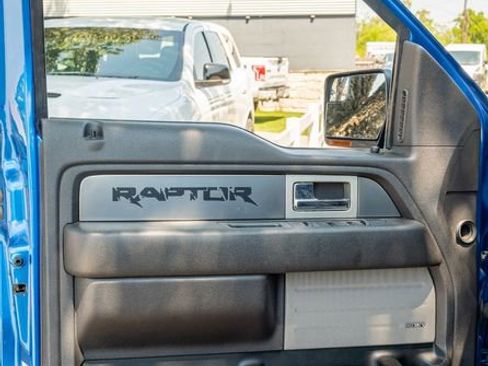 Used 2014 Ford F150 Raptor w/ Equipment Group 801A Luxury image 17