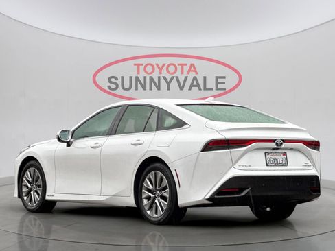 Certified 2023 Toyota Mirai XLE w/ Advanced Technology Package image 7