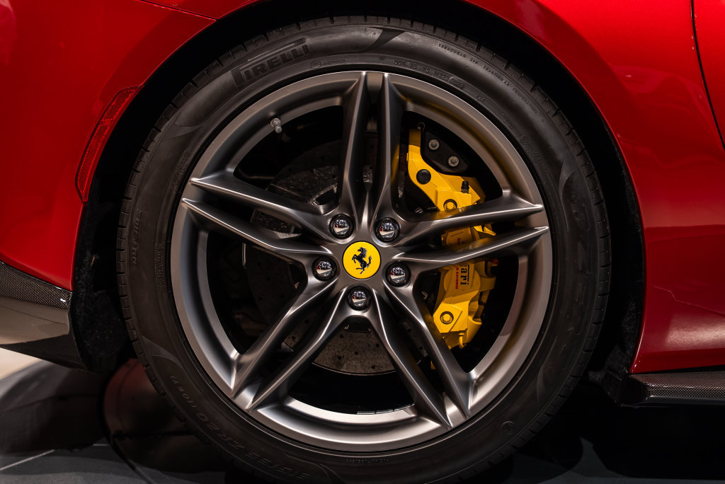 Certified 2021 Ferrari 812 GTS RWD image 15