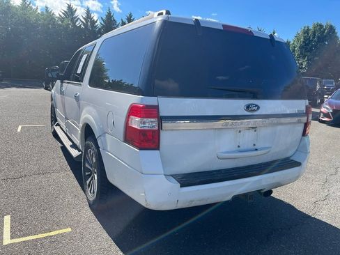 Used 2015 Ford Expedition EL XLT w/ Equipment Group 202A AWD/4WD image 5