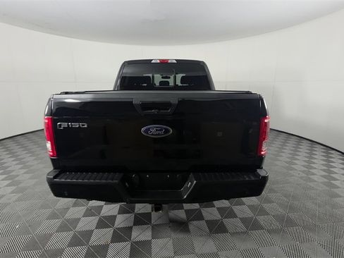 Used 2017 Ford F150 XLT w/ Equipment Group 302A Luxury image 6